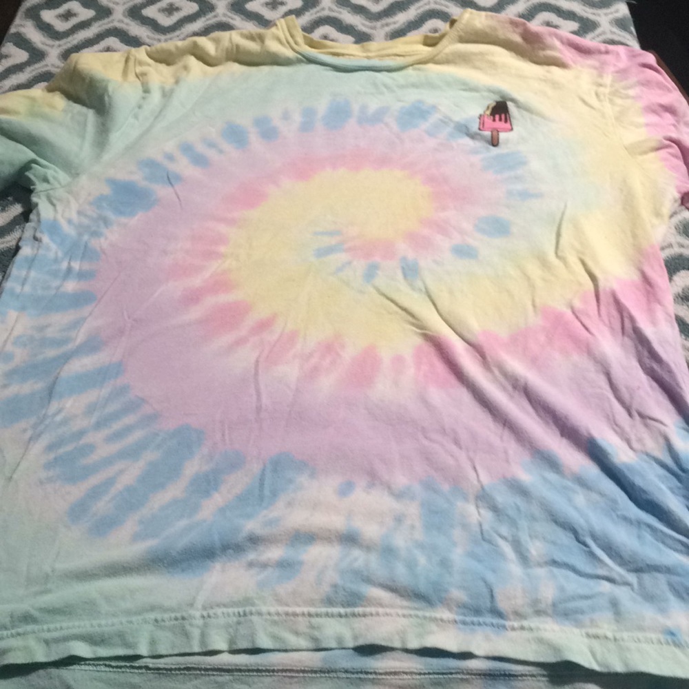 T-shirt ice cream